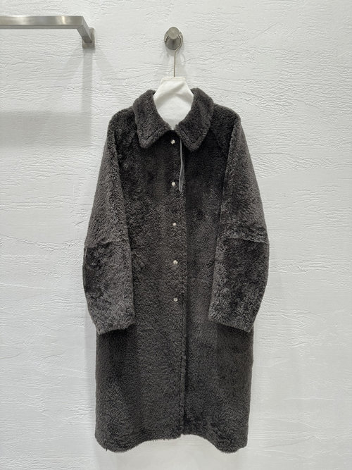 Loro Piana Exclusively High - end Classic H - shaped Merino Fur - on - Leather Coat