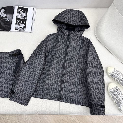 Dior Classic Old-Fashioned Collar Jacket with Oblique Jacquard