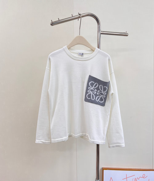 Loewe Logo Contrast Front Pocket Wool Knitwear, Lazy and Elegant Aesthetic