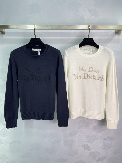 Dior Round Neck Hooked Pullover Sweater in Premium Wool, Elegant Cream Color