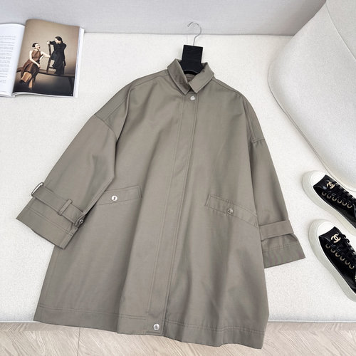 Hermes Vintage Green Mid-length Trench Coat with Print Lining