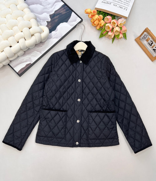 Burberry Luxury Corduroy Collar Quilted Cotton Jacket, Lightweight and Warm, Iconic Design