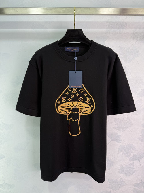 Louis Vuitton Mushroom Short-Sleeved Knit with Gold Mushroom Embroidery