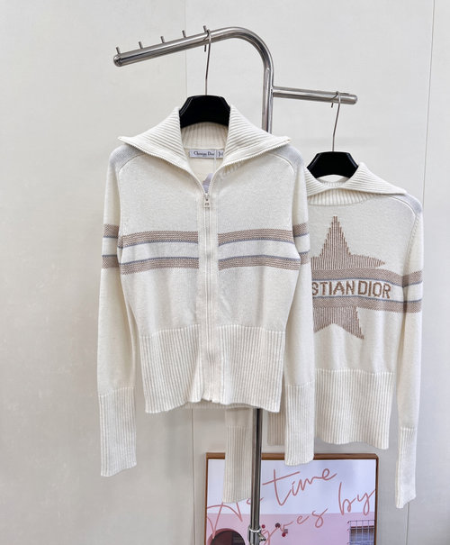 Dior Cozy Knit Cardigan with Hooked Star Pattern on Back