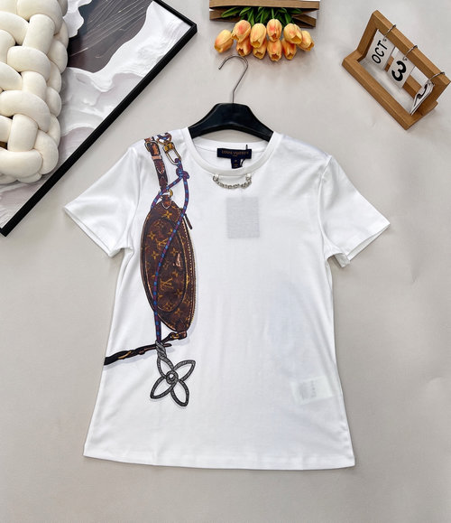 Louis Vuitton Chain Round Neck Printed T-Shirt in Customized Cotton with a Fashionable Design