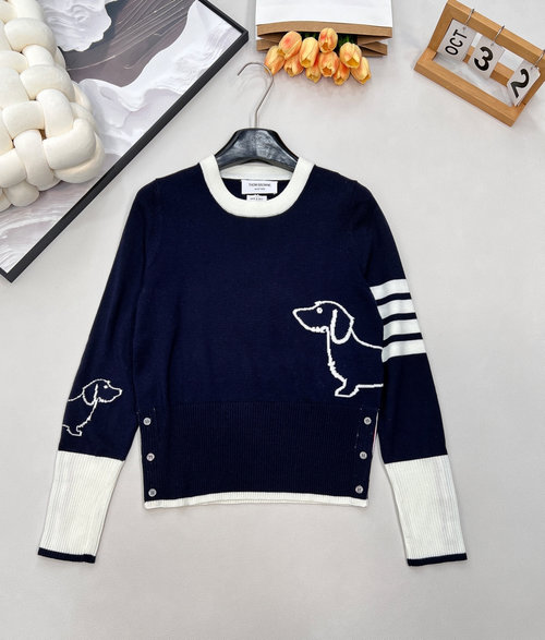 Thom Browne Four-Bar Dog Knitted Sweater for an Elegant Style