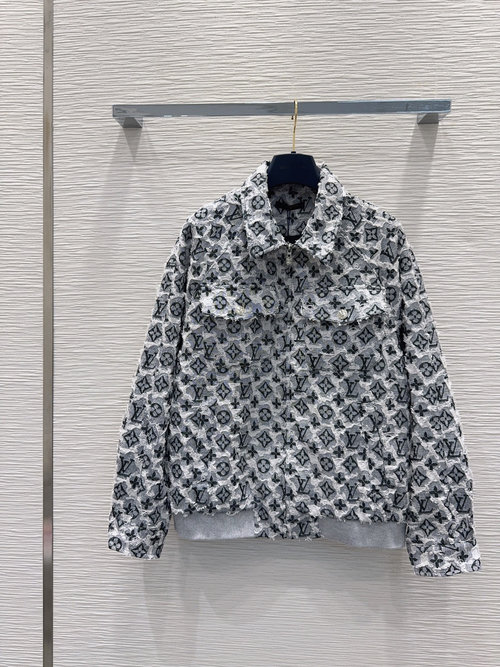 Louis Vuitton Trendy Coat in Jacquard Sheared Edge Fabric