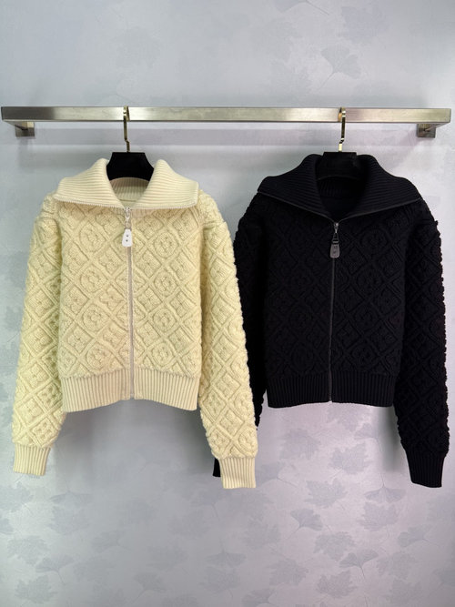 Louis Vuitton Custom Cashmere Wool Cardigan with Diamond Pattern and Elegant Collar