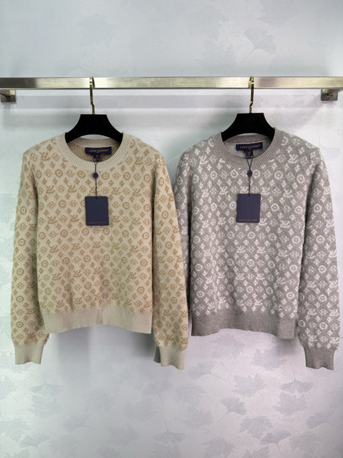 Louis Vuitton Round-Neck Jacquard Knit Top with Four-Leaf Clover Logo