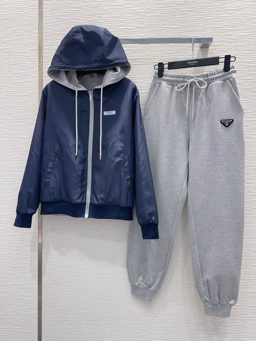 Prada Double-sided Wearable Suit: Slimming and Stylish, Wardrobe Essential