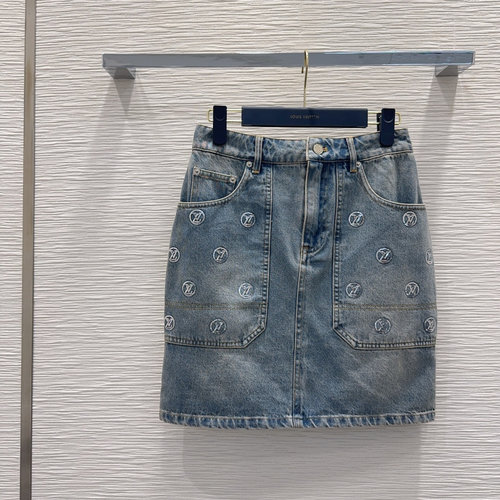 Louis Vuitton Elegant Denim Skirt Crafted from Custom Twill Cotton with Unique Wash
