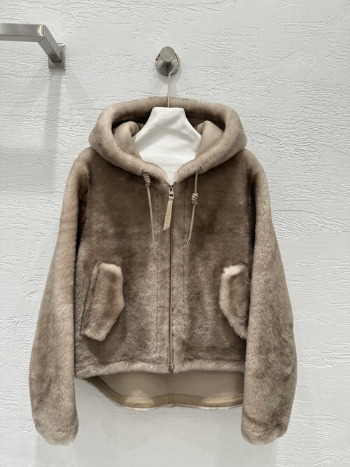 Loewe Exclusive High-Quality Merino Wool Fur-Out Jacket with Zipper Closure