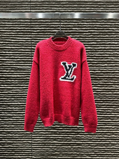 Louis Vuitton Elegant Christmas Red Pullover Sweater with Festive Design
