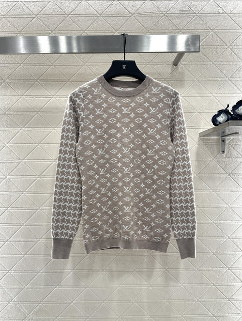 Louis Vuitton Customized Wool Knit Round - Neck Long Sleeve Sweater with Patterned Design
