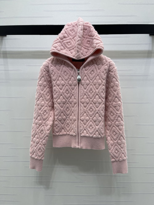 Louis Vuitton New Style: Knit Zip-Up Cardigan Featuring Clover Emblem and Textured Design