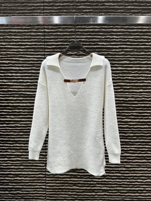 Hermes New Arrival: Loose Rolled V-Neck Sweater