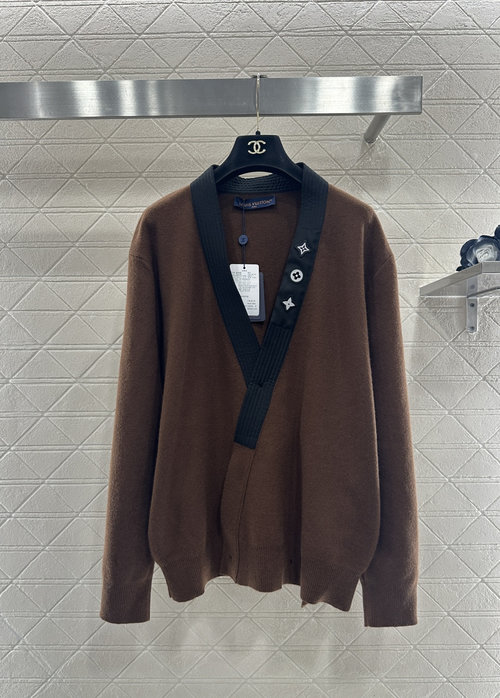 Louis Vuitton V-Neck Diagonal Knit Cardigan with Four-Leaf Clover Logo