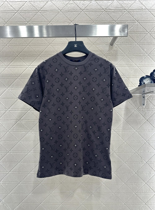 Louis Vuitton Cotton Short Sleeve Shirt with Four - Leaf Clover Jacquard and Rivet Decoration