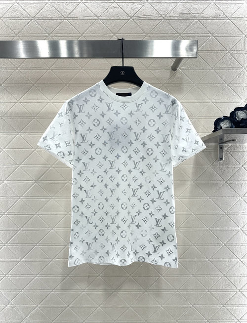 Louis Vuitton Cotton Short Sleeve Shirt with Four - Leaf Clover Jacquard and Rivet Decoration