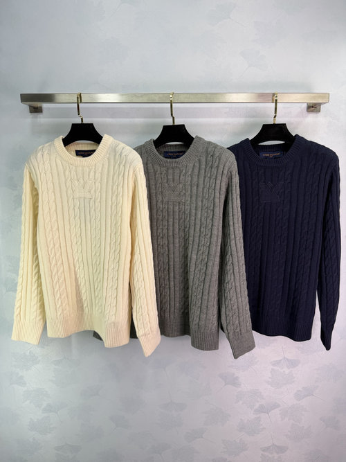 Louis Vuitton Stylish Wool Blend Knit Sweater with Brand Monogram
