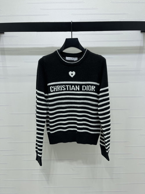 Dior Dio Knit Long Sleeve with Heart & Letter Decoration