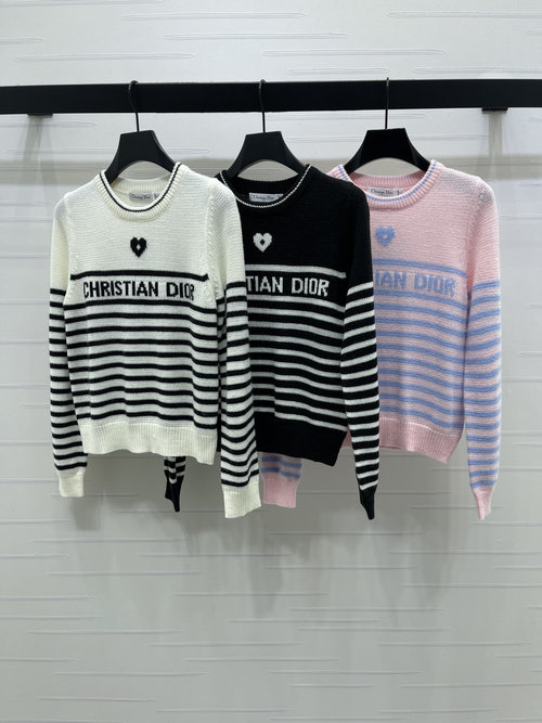 Dior Dio Knit Long Sleeve with Heart & Letter Decoration