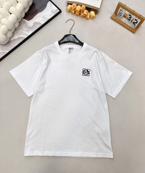 Louis Vuitton Louis Wain Co-branded Cotton Short-Sleeve T-Shirt with Black Cat Logo Embroidery