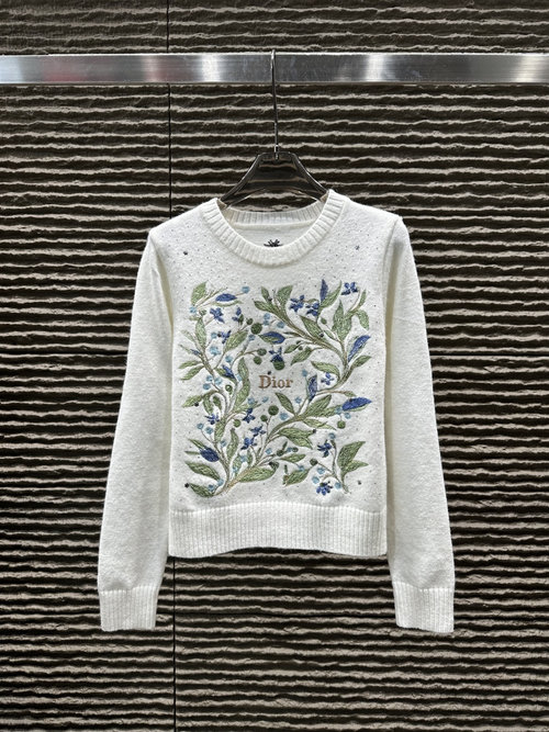 Dior Elegant Heavy Embroidery and Rhinestone Pullover Sweater