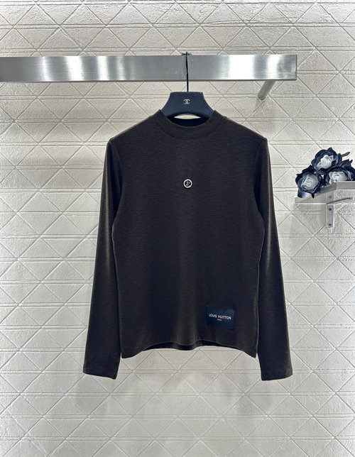 Louis Vuitton Custom Elastic Cotton Round Neck Top with Logo and Brooch