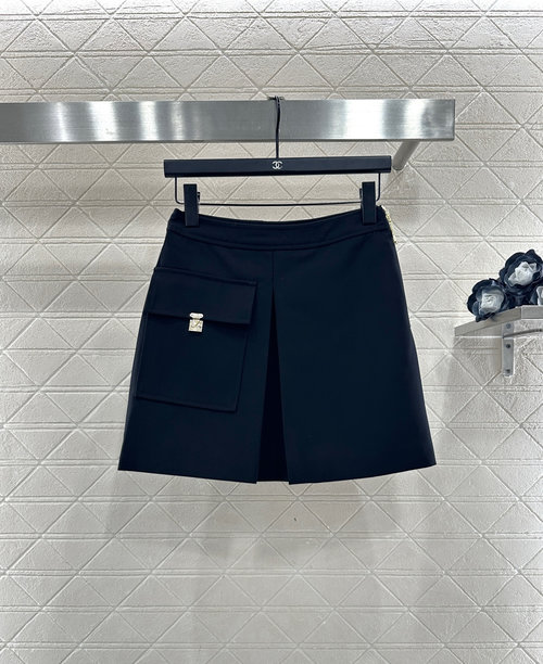 Louis Vuitton Imported Faux Leather Zip Collar Coat Matching Pleated Skirt