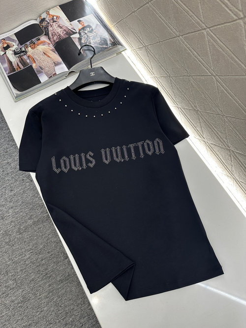 Louis Vuitton Rocky Cotton T-Shirt with Studded Collar and Logo