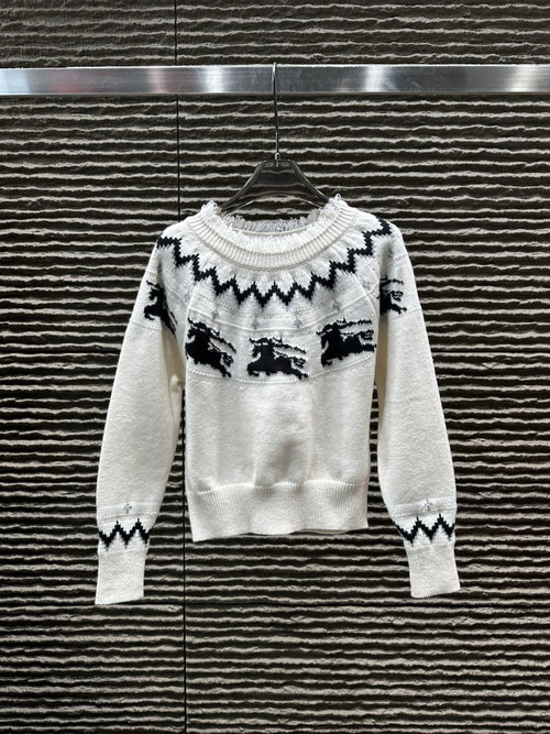 Burberry Jacquard Horse Lace Pullover Sweater for Sophisticated Taste