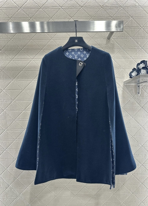 Louis Vuitton Imported Woolen Cloak with Leather Label, Loose and Stylish