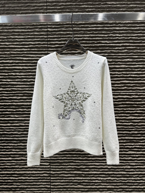 Dior New Embroidered Star Pullover, A Fashionable Choice
