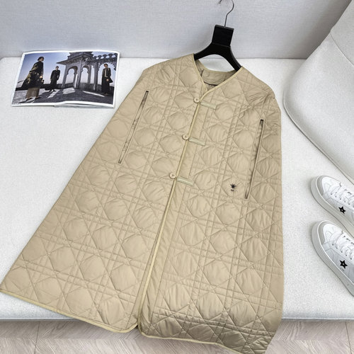 Dior Diana Vine - Patterned Quilted Collared Long Cape Coat: Elegant and Contemporary