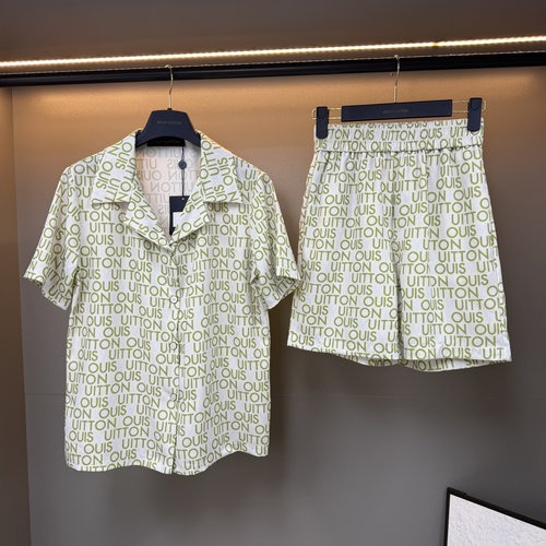 Louis Vuitton African Darjeeling Series Casual Pajama Set, High-End Fabrics