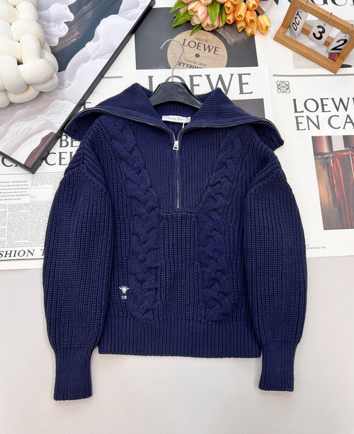 Dior Stylish Three - Color Embroidered Large Collar Knitwear