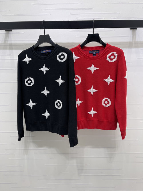 Louis Vuitton High-end Crew-neck Sweater with Four-leaf Clover Logo