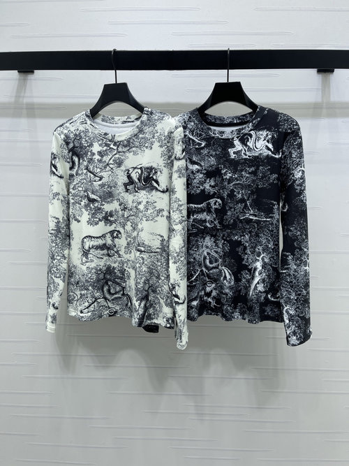Dior Tiger Print Long-Sleeve Top with Logo