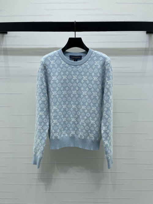Louis Vuitton Luxury Jacquard Knit Pullover with Four-Leaf Logo