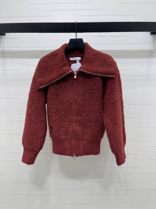 Dior Spring Knit Zip-up Cardigan with Rich Visuals