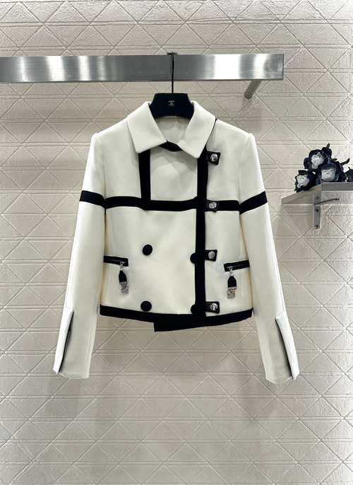 Louis Vuitton Customized Acetate Lapel Contrast Shoulder Suit
