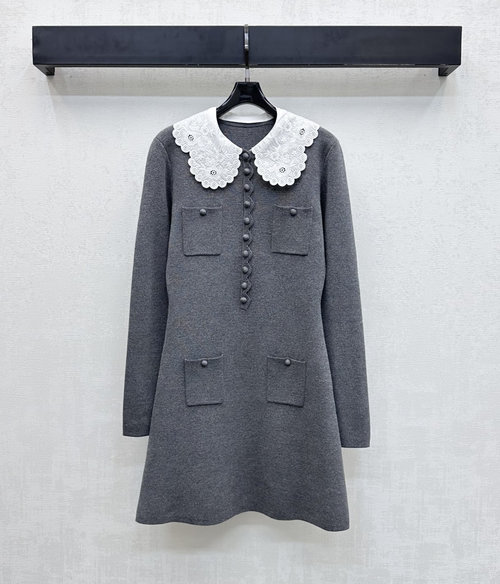 Self-Portrai Detachable Collar Knit Dress with Lace Splicing and Pockets