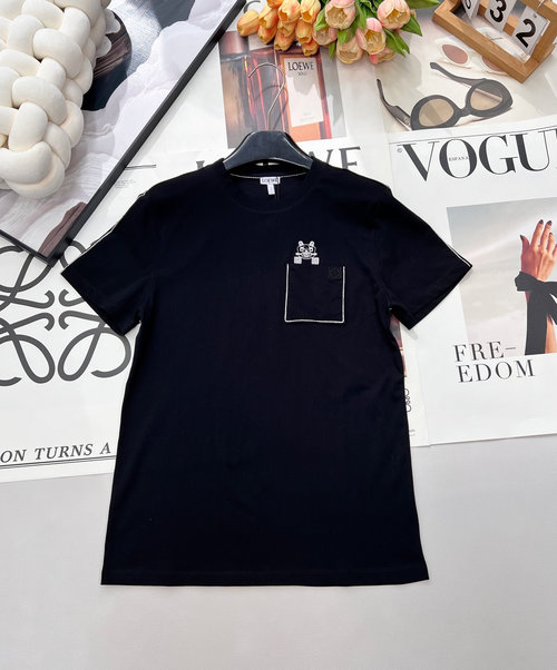 Louis Vuitton Round Neck Pocket Embroidered Logo Short - Sleeve T - Shirt by LoewLouis Wain