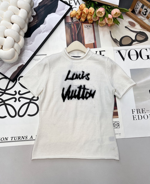 Louis Vuitton MONOGRAM Knitted Sweater with Color-block Letters