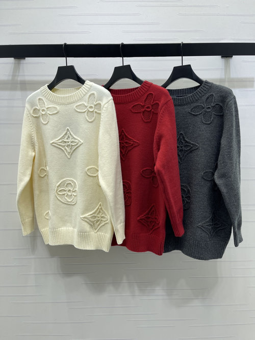 Louis Vuitton High-End Wool Crewneck Sweater with 3D Clover Jacquard Design