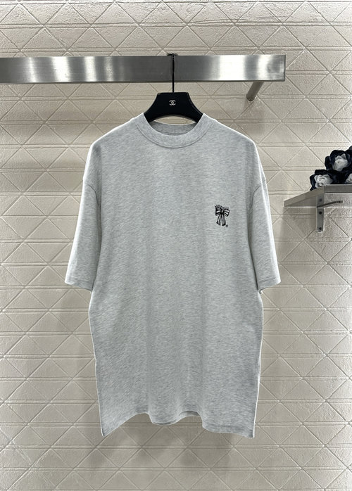 Dior Loose Fit Cotton T-shirt with Printed Bow Logo, Refined