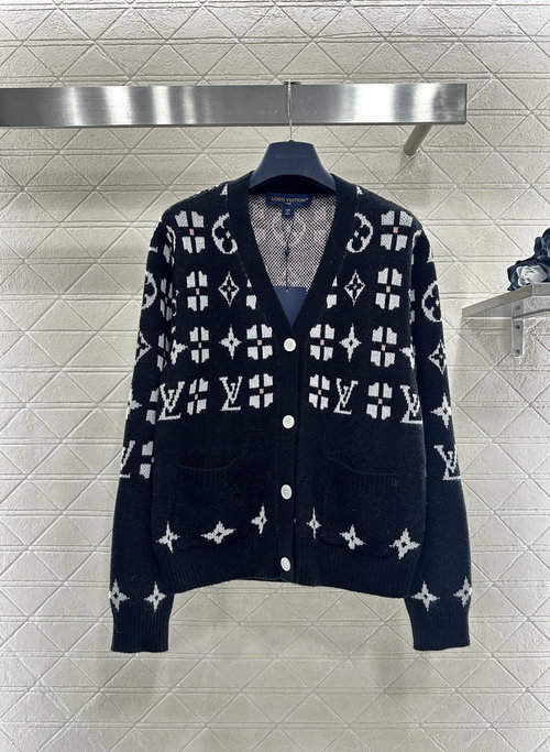 Louis Vuitton V-Neck Jacquard Knit Cardigan with Four-Leaf Clover Pattern
