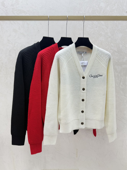 Dior Color-Blocked Back Star and Letter V-Neck Knit Long-Sleeve Cardigan in White, Red and Black