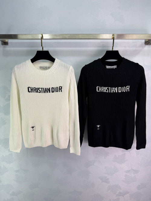 Dior Customized Wool Long-Sleeved Knit Sweater with Logo for a Stylish Appearance